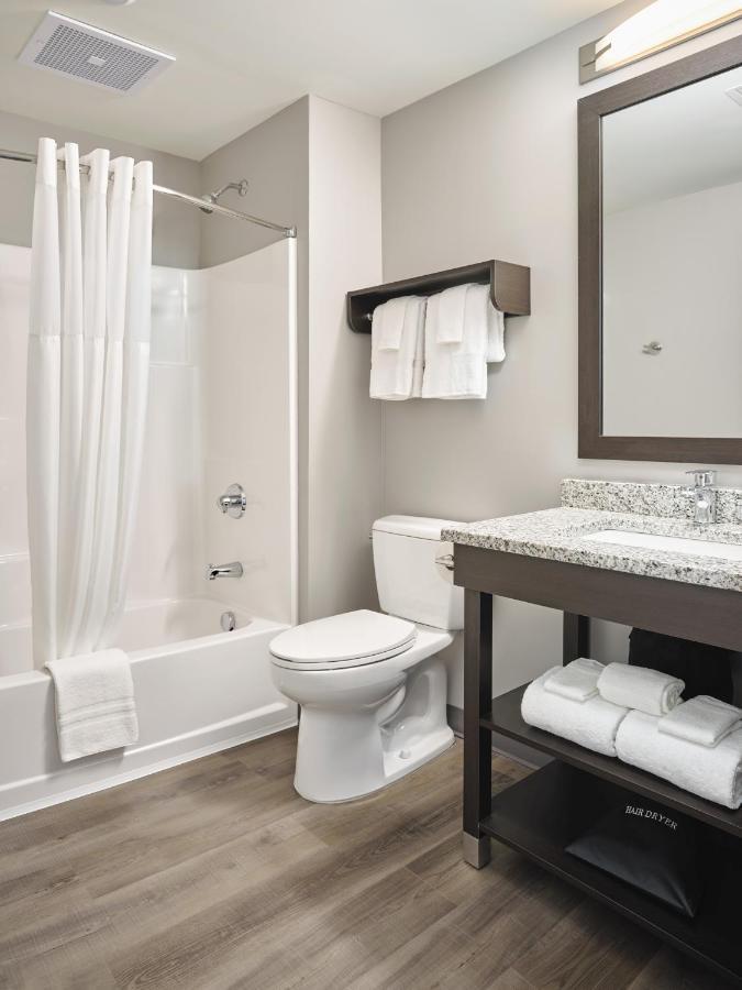 Stayapt Suites San Antonio-Randolph Live Oak ภายนอก รูปภาพ