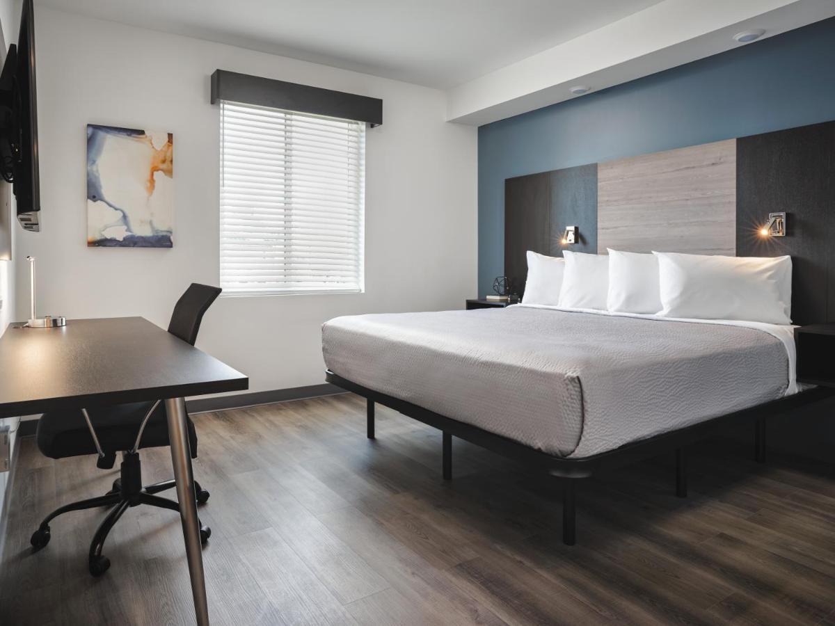 Stayapt Suites San Antonio-Randolph Live Oak ภายนอก รูปภาพ